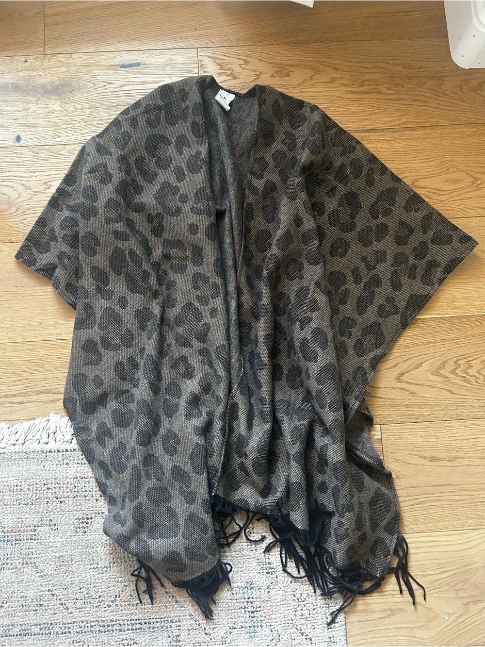 Woolrich Brown & Black Patterned Wrap Scarf